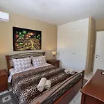 Fani\'S Spacious Apartment