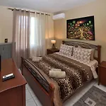 Fani\'S Spacious Apartment