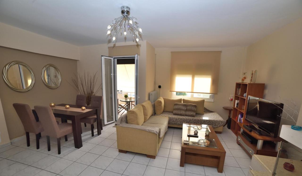 Fani's Spacious Appartement *